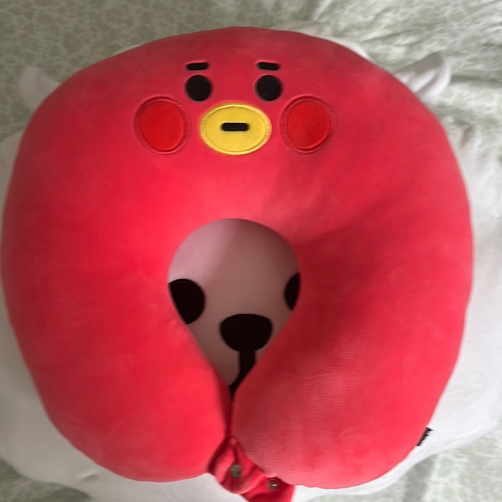 BT21 Original Tata Neck Pillow